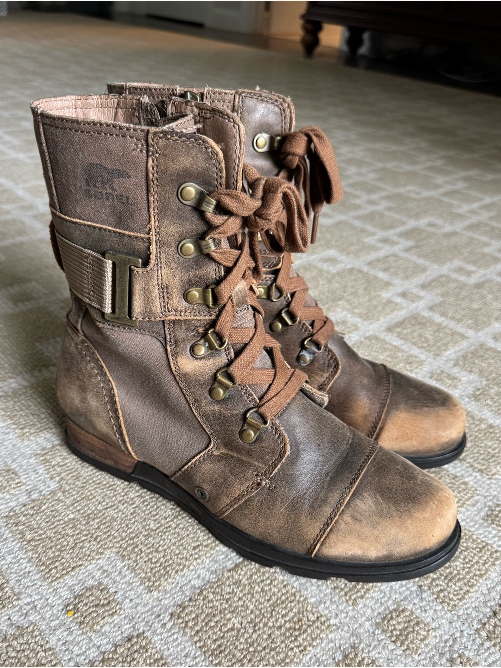 Sorel Major Carly Distressed Leather Canvas Combat Boots Brown Size 8.5 - Picture 10 of 16